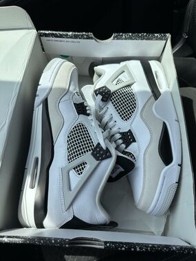 Jordan Retro 4 White, Black & Gray Sneakers
